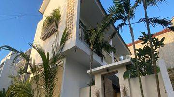 Gambar 1 VILLA TROPICAL MODERN FULLY FURNISHED JIMBARAN