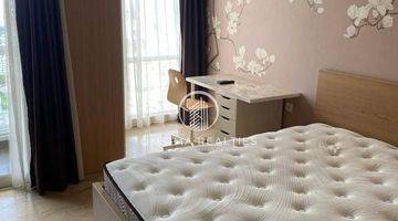 Gambar 1 Disewakan Apartemen Menteng Park Studio Full Furnished 