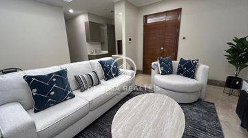 Gambar 1 For Rental District 8 Apartemen Area SCBD 2 Bedroom Full Furnished Private Lift