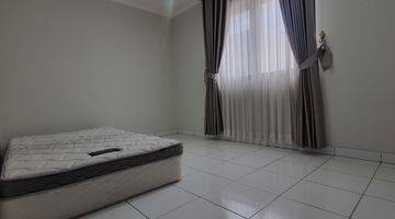 Gambar 2 Rumah Dijual Summarecon Bandung Cantik Siap Huni