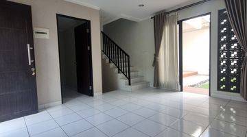 Gambar 5 Rumah Dijual Summarecon Bandung Cantik Siap Huni