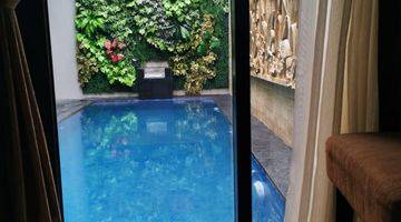 Gambar 3 Rumah cantik dengan private pool di Caelus, Greenwich