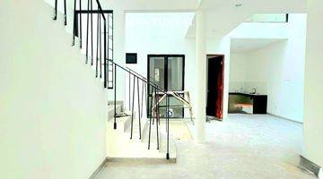 Gambar 4 Rumah Baru Bangun Design Modern Di Sektor 9 Bintaro 6343