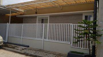 Gambar 1 Dijual Rumah 2 Lantai Di Sumarecon Tangerang SHM Furnish