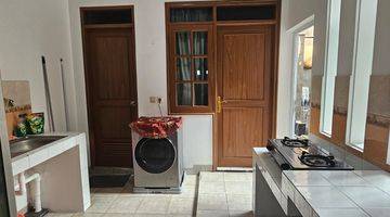 Gambar 3 Rumah 2 Lantai Semi Furnished SHM di Legenda Wisata Cibubur