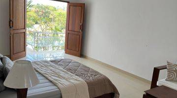 Gambar 5 Fully Furnished 2 Story Villa With Pool, 2 Mins From Bingin Beach