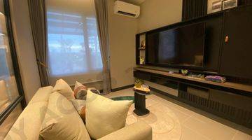 Gambar 5 Rumah 3 Lantai Fully Furnished Siap Huni di Kota Gading Serpong