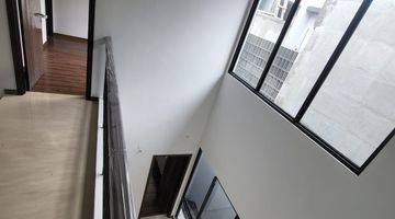 Gambar 3 Dijual Rumah 3 Lantai di Cluster Kiyomi The Zora Bsd