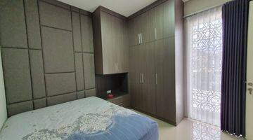 Gambar 4 Rumah 2 Lantai Royal Residence Cluster Greenwich Full Furnis[524]