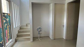 Gambar 3 Sewa / Jual Rumah Royal Residence Greenwich Wiyung Surabaya[556]
