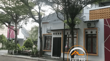 Gambar 1 Rumah 2 Lantai Semi Furnished di Gentan, Solo