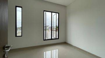 Gambar 5 Rumah murah 2 lantai di depok, 3jt all in