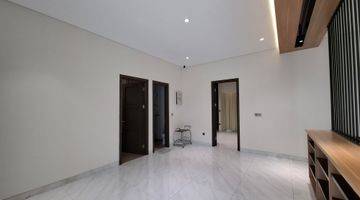 Gambar 3 Di Jual Rumah Pondok Hijau Golf Gading Serpong Cluster Aquamarine Lebar 12 Depan Kolam Renang