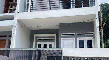 Gambar 1 DIJUAL RUMAH 2 LANTAI MODERN BEBAS BANJIR DI ANGKASA PURI