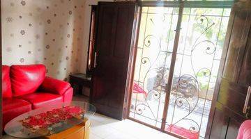 Gambar 3 Rumah Seken Second Full Furnished Dalam Cluster Grand Galaxy City, Kota Bekasi