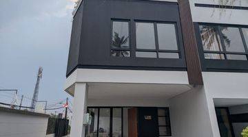 Gambar 3 Rumah Scandinavian Modern Di Pondok Cabe Cuma 3 Menit Dari Pintu Tol