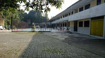 Gambar 1 Gedung Ex sekolah di Kranji Bekasi Barat