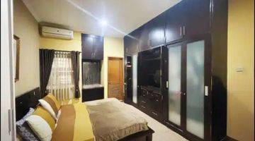 Gambar 5 Rumah 2 Lantai Semi Furnished di Cibubur, Depok