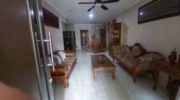 Gambar 2 Dijual Rumah Semi Furnished di Kemang Pratama, Bekasi