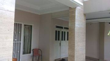 Gambar 3 Jk044 Rumah Bagus 2 Lt Semi Furnished di Guntur Setiabudi Jakarta