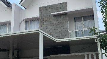 Gambar 1 Dijual Rumah Sudut 2 Lantai Full Furnished Siap Huni Dekat Polda 