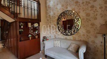 Gambar 3 Dijual Rumah Furnished SHM di Setrasari, Sukajadi, Bandung