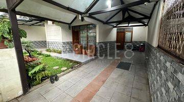 Gambar 3 Dijual Rumah Semi Furnished SHM di Puri Cipageran Indah, Bandung