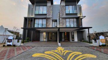 Gambar 1 Rumah 2 Lantai Baru Full Furnished di Jakarta Garden City Cakung