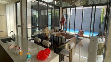 Gambar 4 Dijual Rumah Mewah 3 Lantai Full Furnish Navapark BSD Bagus