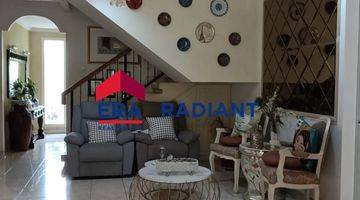 Gambar 1 Dijual Rumah Strategis 2 Lantai di Camar, Bintaro Sektor 3