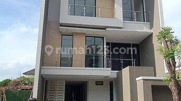 Gambar 1 Dijual Rumah Minimalis Modern Pakuwon Indah The Mansion