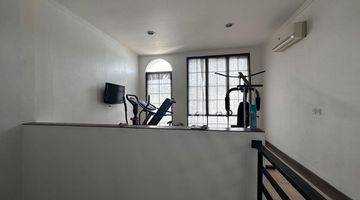 Gambar 3 Dijual Rumah Cantik 2 Lantai Furnished Siap Huni Ada Gym Room di Taman Holandia. Mncefk