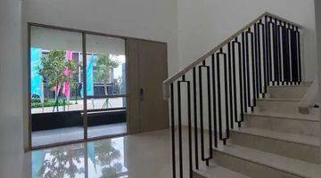 Gambar 3 Di Bawah Harga Luxury House Laurel Navapark dgn Botanical Park 