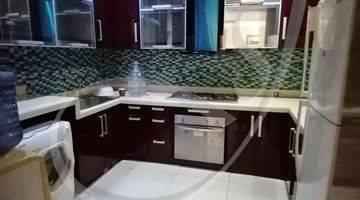 Gambar 5 Dijual Unit Apartemen CBD Pluit, Pool view 