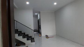 Gambar 2 Rumah 2 Lantai Minimalis Modern Bagus Tdk Banjir Nyaman Onegate 