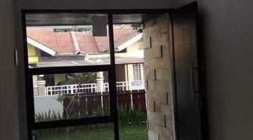 Gambar 5 Dijual Rumah Kencana Loka BSD