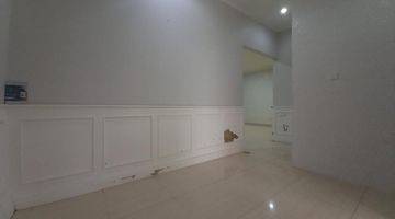 Gambar 2 Dijual Rumah Menagio Gading Serpong