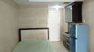 Gambar 5 Disewakan Unit Studio Semi Furnished Lantai Rendah 