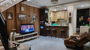 Gambar 2 Rumah 2 Lantai Semi Furnished Cantik SHM di Kemang Pratama, Bekasi