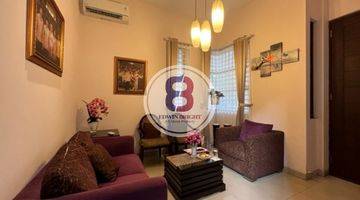 Gambar 2 Rumah Mewah Luas Strategis Kawasan Premium