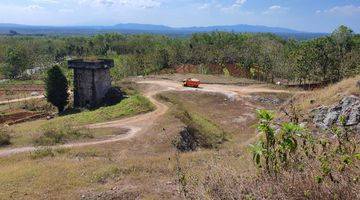 Gambar 3 TANAH BERKONTUR DI BARON GN.KIDUL UNTUK RESORT