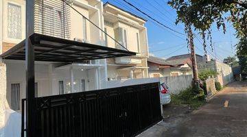 Gambar 3 Dijual Rumah 2 Lantai Furnished di Jatiasih Bekasi 