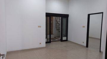 Gambar 3 Dijual Rumah Han s Regency Surabaya