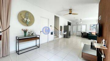 Gambar 3 Rumah Dengan Tipe Modern 2 Lantai di Kota Wisata Semi Furnished