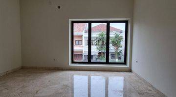 Gambar 2 Brand New Rumah 2Lt Pondok Indah Jalan Lebar, Lantai Marmer SHM