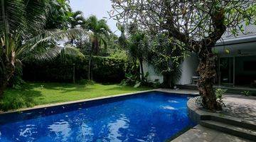 Gambar 3 Rumah Tropical di Ampera Kemang 1600m2 Garden Besar