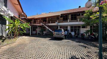 Gambar 4 Rumah usaha jemursari selatan eks homestay sudah ber imb hotel