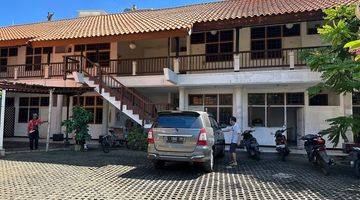 Gambar 5 Rumah usaha jemursari selatan eks homestay sudah ber imb hotel