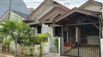 Gambar 2 Rumah di komp Cipinang Indah 2