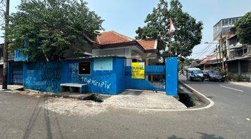 Gambar 1 Rumah hoek di Tanah Tinggi, Jakarta Pusat